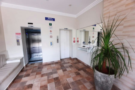 Apartamento Reformado com 1 Dormitório à Venda na Enseada – Guarujá