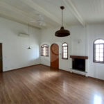 Casa à venda com 4 quartos, sendo 1 suíte,  em Vila Oliveira, Mogi das Cruzes, SP