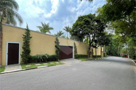 Casa à venda com 4 suítes no condomínio Miollo da Granja, Cotia - SP