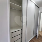 Apartamento à venda com 3 suítes em Vila Anastácio, São Paulo, SP