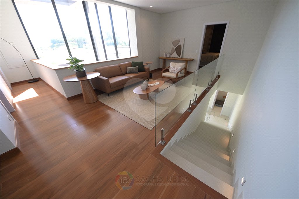 Casa à venda com 4 suítes no condomínio Villa dos Pinheiros, Indaiatuba - SP