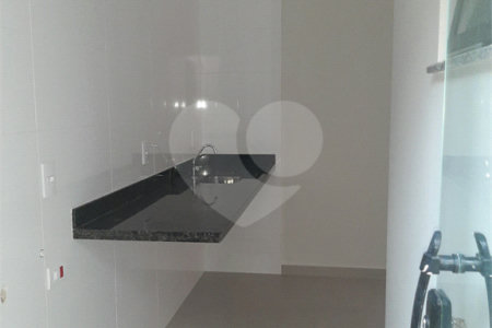 Apartamento à venda com 2 quartos em Vila Nivi, São Paulo, SP