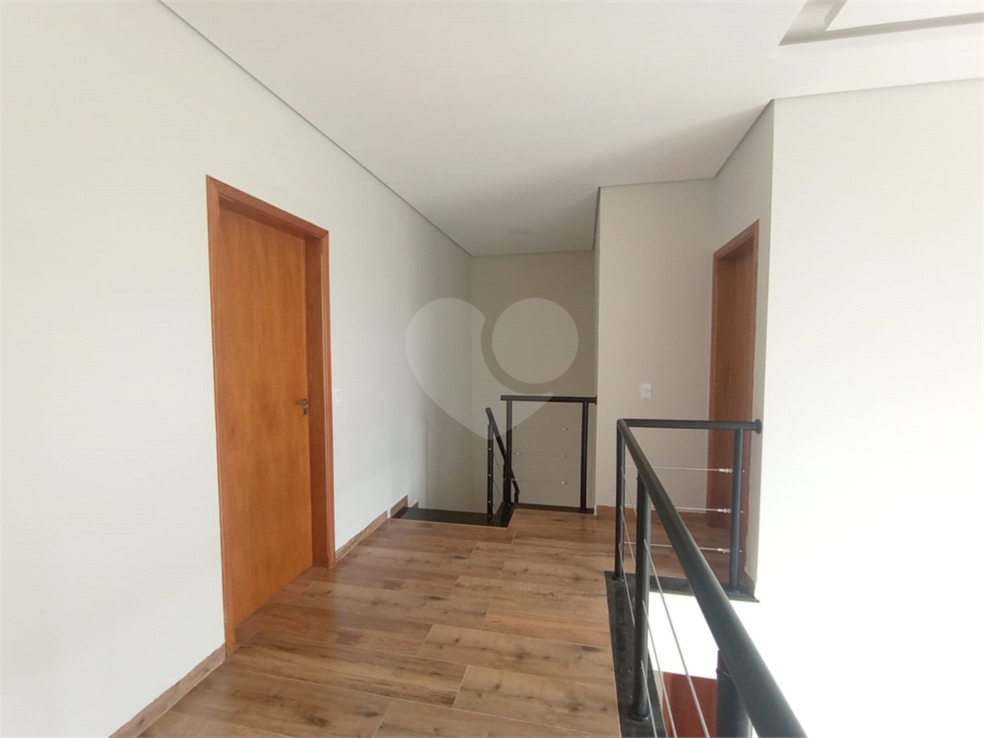 Casa à venda com 3 quartos, sendo 2 suítes, no condomínio Vila Rica, Indaiatuba - SP
