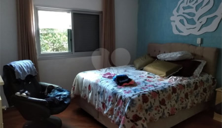 Sobrado à venda com 4 quartos em Pirituba, São Paulo, SP
