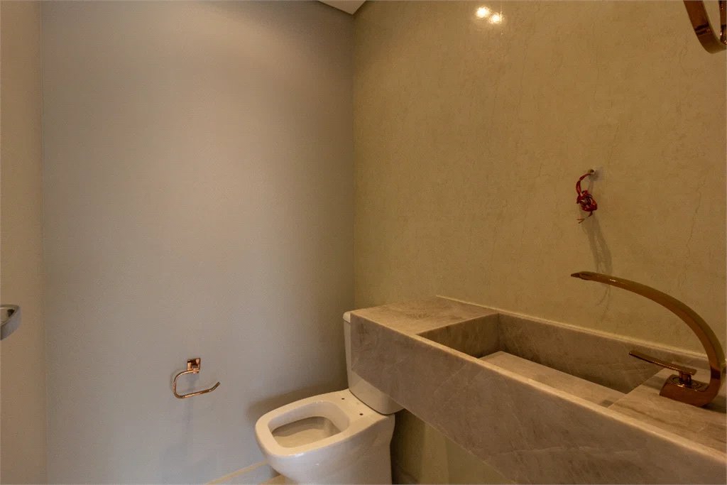 Apartamento à venda com 3 quartos, sendo 2 suítes, em Brooklin Paulista, São Paulo, SP
