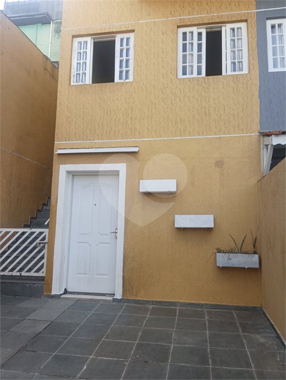 Sobrado à venda com 3 quartos, sendo 2 suítes,  em Parada Inglesa, São Paulo, SP