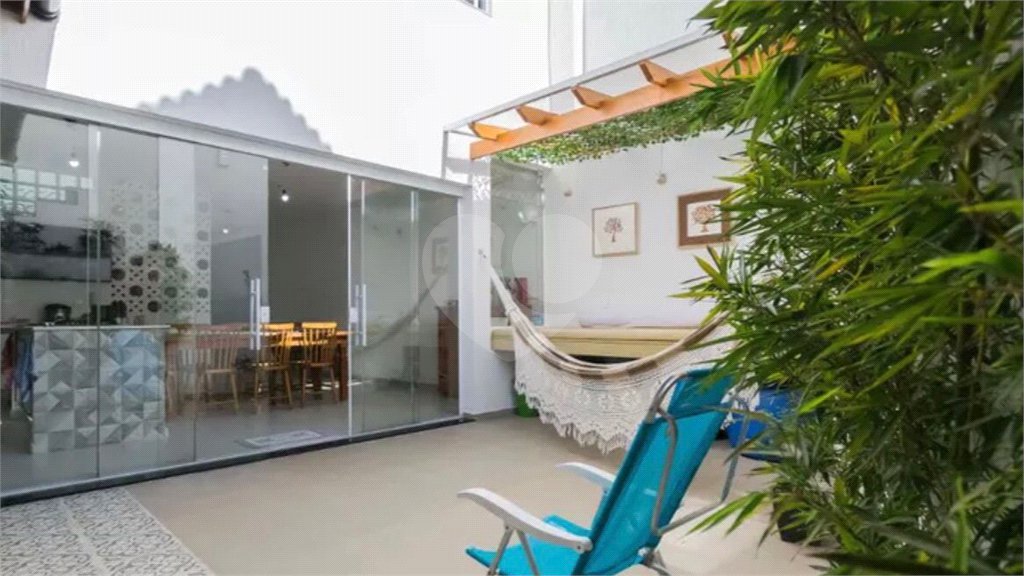Sobrado à venda com 3 quartos, sendo 1 suíte, em Vila Firmiano Pinto, São Paulo, SP