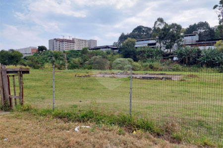 Terreno à venda em Jardim Gilda Maria, São Paulo, SP