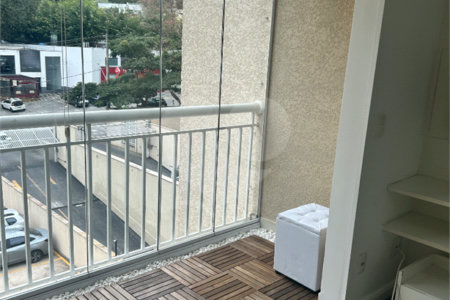 Apartamento à venda com 3 quartos, sendo 1 suíte, em Vila Andrade, São Paulo, SP