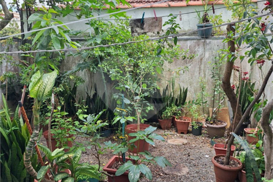Sobrado à venda com 3 quartos, sendo 1 suíte, em Vila Irmãos Arnoni, São Paulo, SP