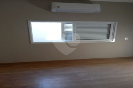 Casa à venda com 4 quartos, sendo 2 suítes, em Jardim Antártica, Ribeirão Preto, SP