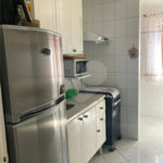 Apartamento à venda com 2 quartos, sendo 1 suíte,  em Jardim Flor da Montanha, Guarulhos, SP