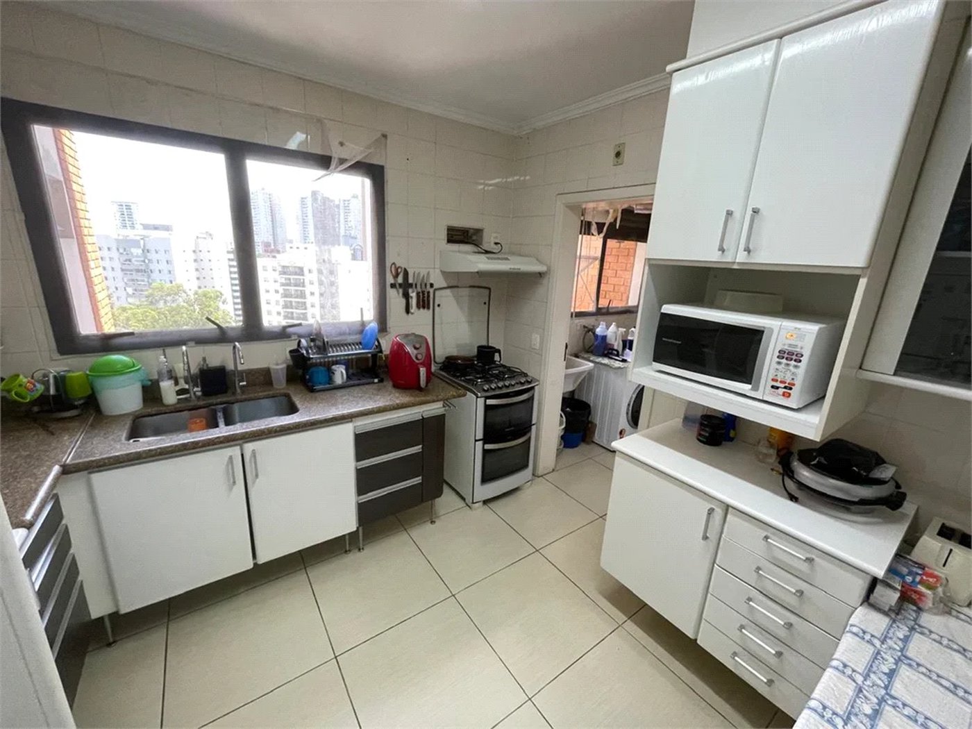 Apartamento à venda com 3 quartos, sendo 1 suíte, em Parque Bairro Morumbi, São Paulo, SP