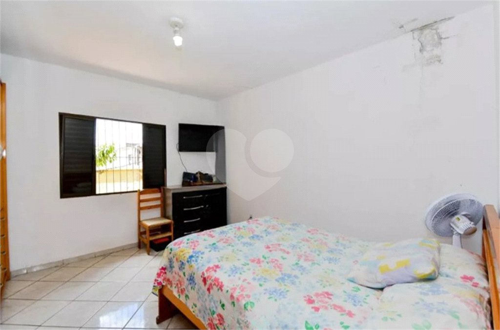 Casa à venda com 3 quartos, sendo 1 suíte,  em Jardim Aida, Guarulhos, SP
