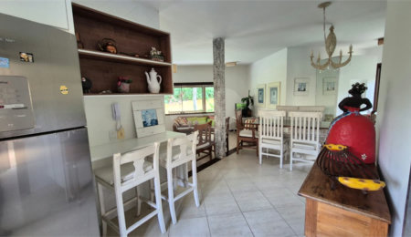 Casa em condomínio à venda com 5 quartos, sendo 4 suítes,  em Geribá, Armação dos Búzios, RJ