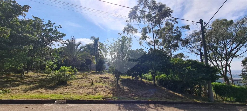 Terreno à venda no condomínio Residencial Colinas de Inhandjara, Itupeva - SP