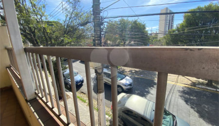 Sobrado à venda com 3 quartos em Aclimação, São Paulo, SP