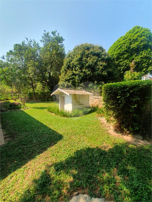 Chácara à venda com 3 quartos, sendo 1 suíte, em Chácaras Alpina, Valinhos, SP