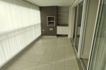 Apartamento à venda ou para alugar com 3 quartos, sendo 1 suíte, em Parque Reboucas, São Paulo, SP