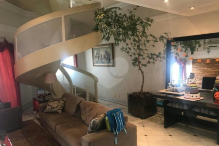 Apartamento à venda com 5 quartos, sendo 3 suítes, em Vila Gomes Cardim, São Paulo, SP