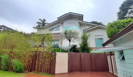 Casa à venda com 3 quartos, sendo 1 suíte,  no condomínio Suíça da Cantareira, Mairiporã - SP