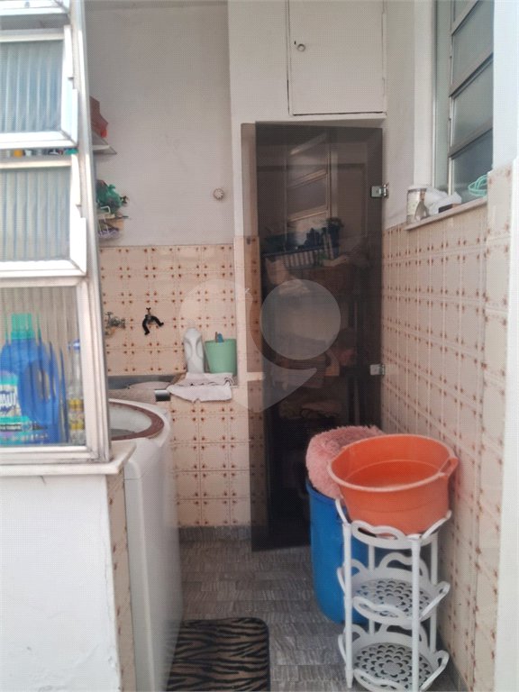 Casa à venda com 3 quartos, sendo 2 suítes, no condomínio Rio Bon, Rio de Janeiro - RJ