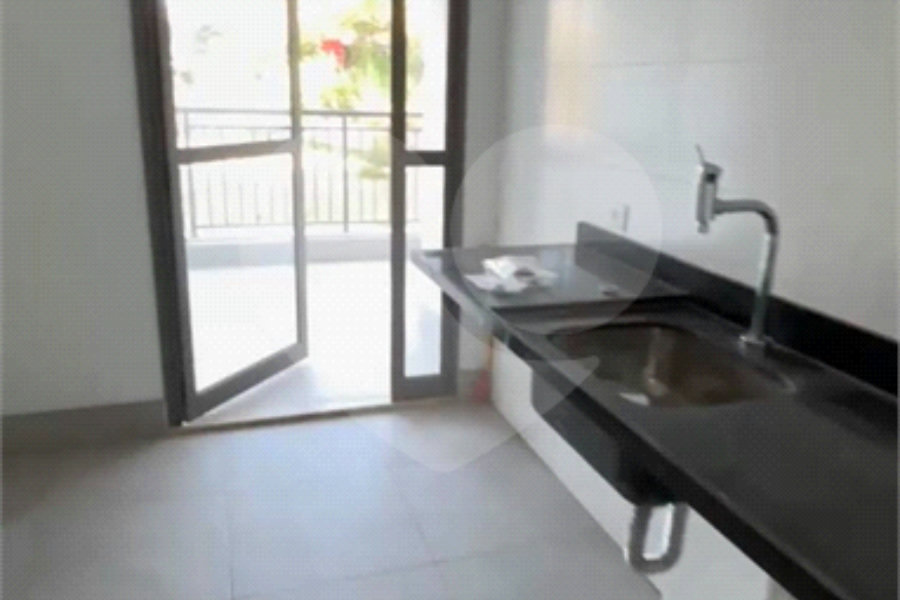 Apartamento à venda com 4 quartos, sendo 1 suíte, em Barra Funda, São Paulo, SP
