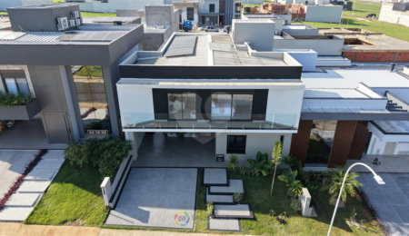 Casa à venda com 4 suítes no condomínio Residencial Dona Maria Candida, Indaiatuba - SP