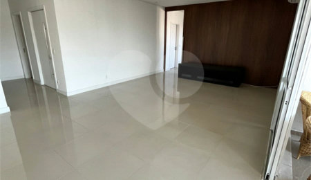 Apartamento à venda com 3 suítes em Vila Andrade, São Paulo, SP
