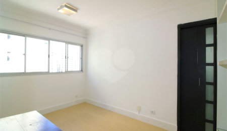 Apartamento à venda com 1 quarto em Indianópolis, São Paulo, SP