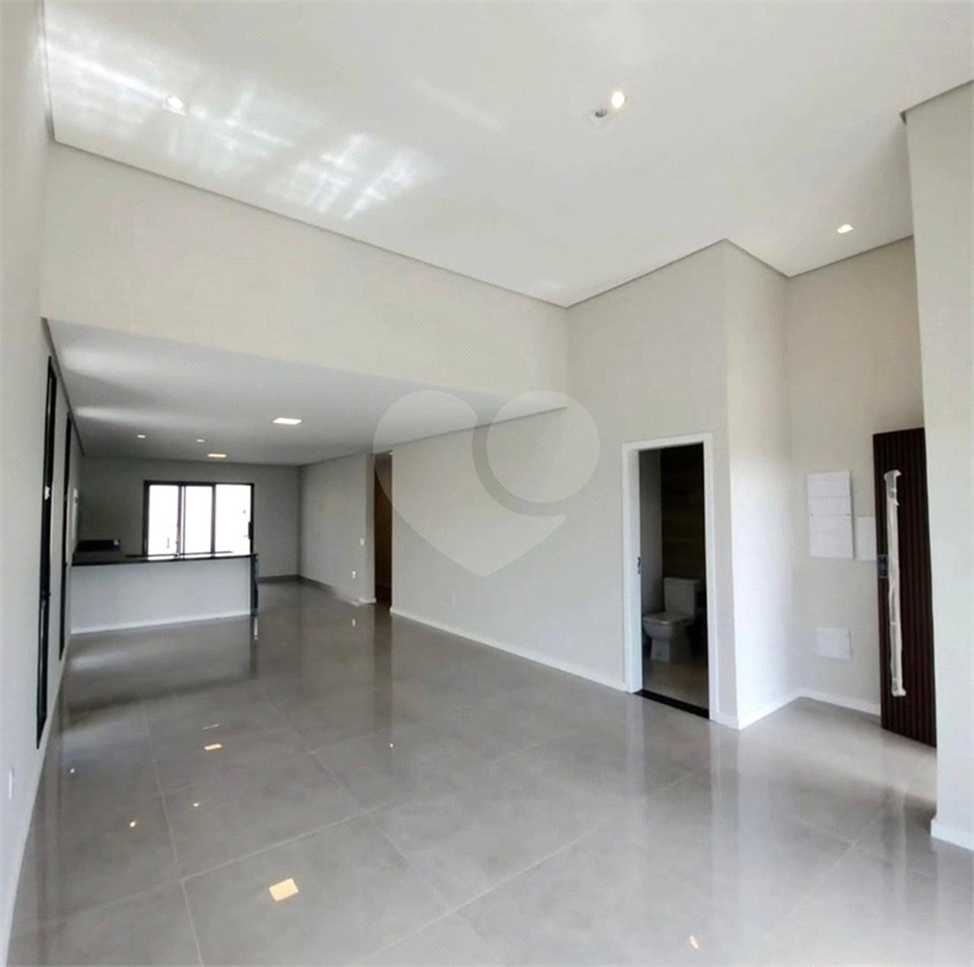 Casa à venda com 3 suítes no condomínio Mosaico Essence Cond., Mogi das Cruzes - SP