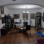 Casa à venda na Vila Mariana de 300 metros quadrados, com 3 dormitórios, 1 suíte e 2 vagas.