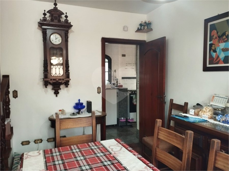Sobrado à venda com 4 quartos, sendo 1 suíte, em Tremembé, São Paulo, SP