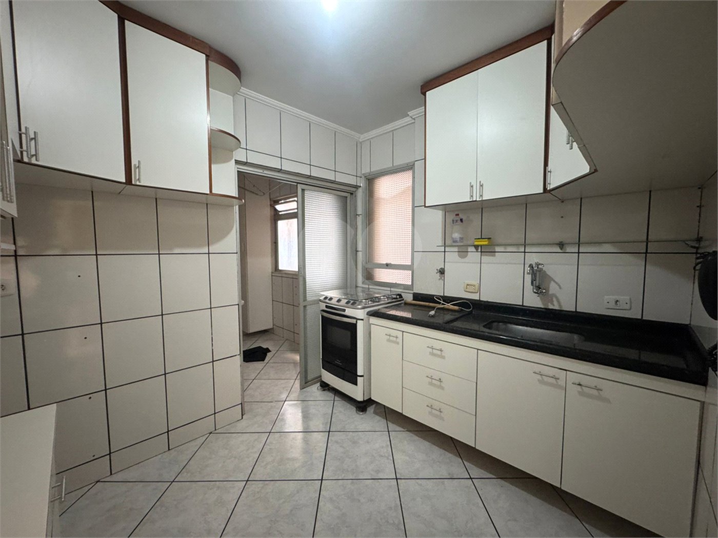 Apartamento à venda com 2 quartos, sendo 1 suíte,  em Camargos, Guarulhos, SP