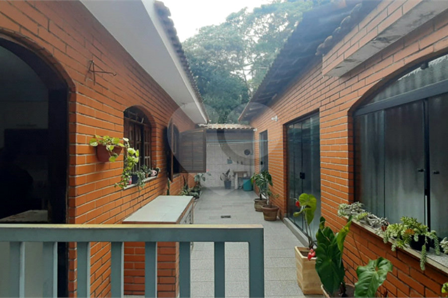 Casa à venda com 3 quartos, sendo 1 suíte, em Jaçanã, São Paulo, SP