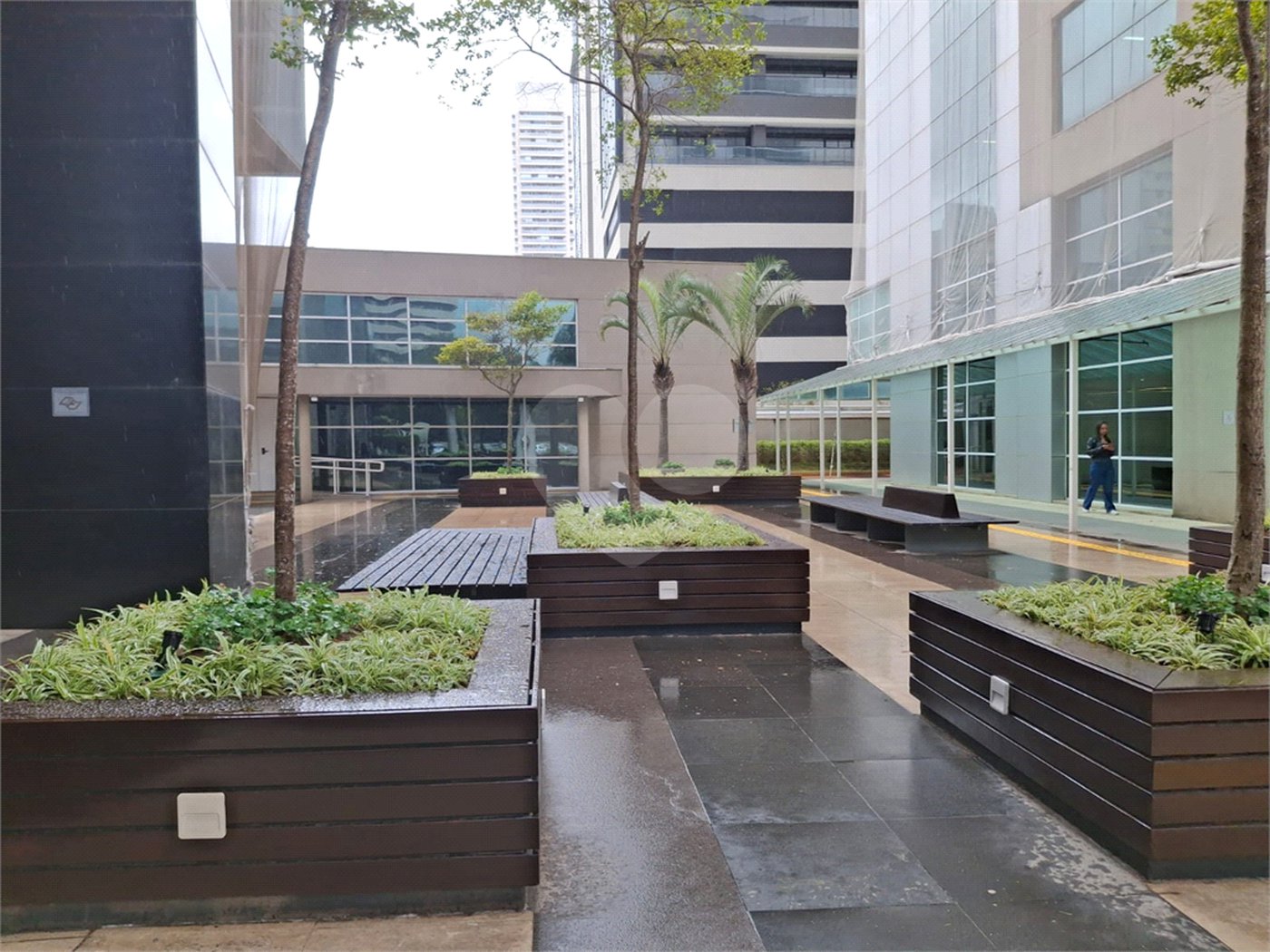 Sala à venda em Chácara Santo Antônio, São Paulo, SP