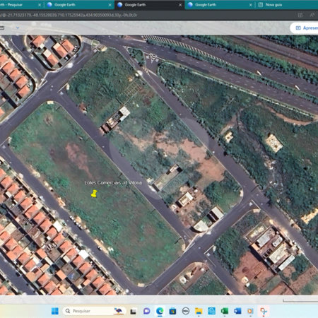 Terreno à venda em Jardim Roberto Selmi Dei, Araraquara, SP