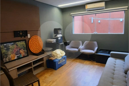 Casa à venda com 3 quartos, sendo 2 suítes,  em Vila Galvão, Guarulhos, SP