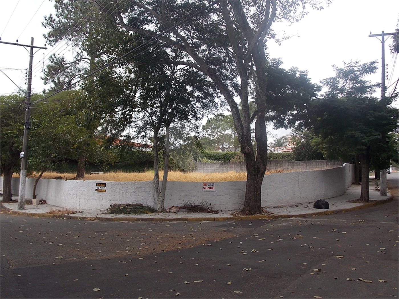 Terreno à venda em Samambaia Parque Residencial, Atibaia, SP