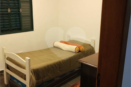 Chácara à venda com 5 quartos, sendo 4 suítes, em Week-end, Jarinu, SP