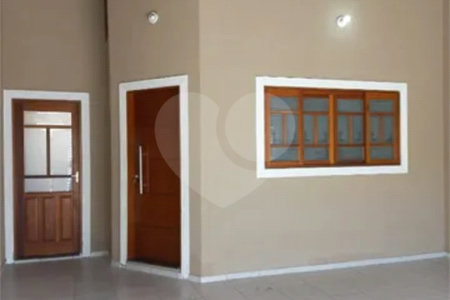 Casa à venda com 3 quartos, sendo 1 suíte,  em Residencial Bosque dos Ipês, São José dos Campos, SP