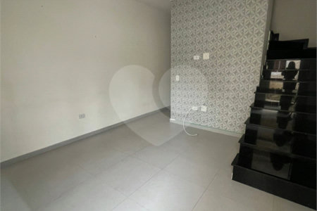 Casa à venda com 2 quartos, sendo 1 suíte,  no condomínio Pitangueiras, Mogi das Cruzes - SP