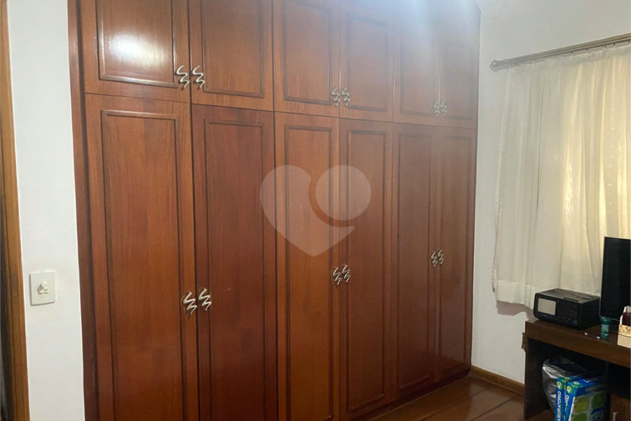 Sobrado à venda com 3 quartos, sendo 1 suíte, em Tremembé, São Paulo, SP