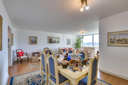 Apartamento à venda com 4 quartos, sendo 1 suíte, em Alto da Boa Vista, São Paulo, SP