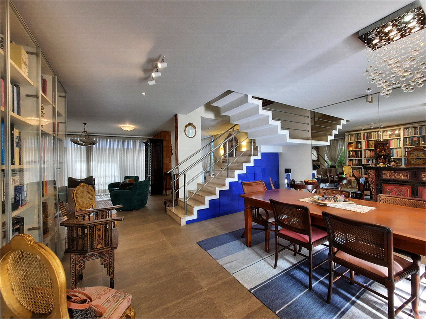 Casa à venda com 4 suítes no condomínio Las Cumbres, São Paulo - SP