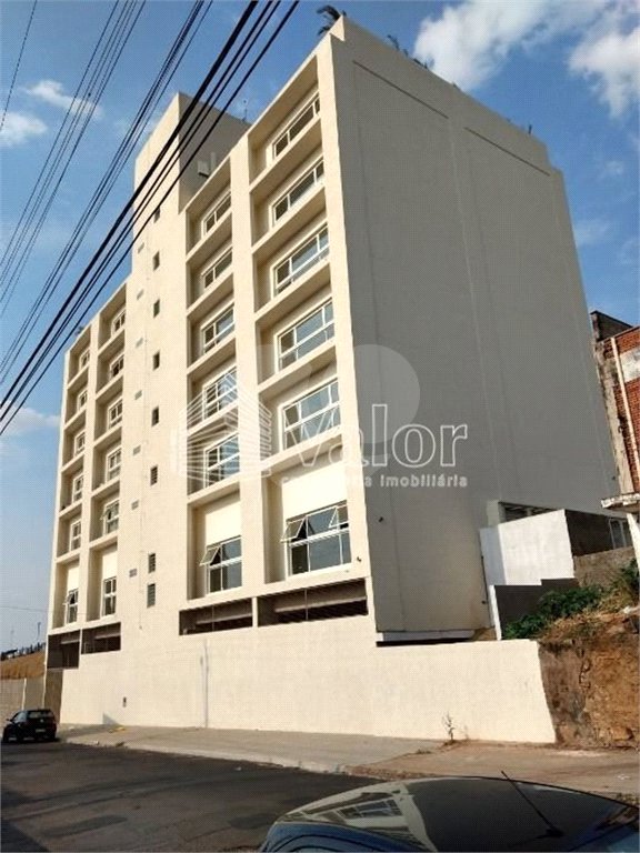 Prédio comercial inteiro a venda - Avenida Plaza !