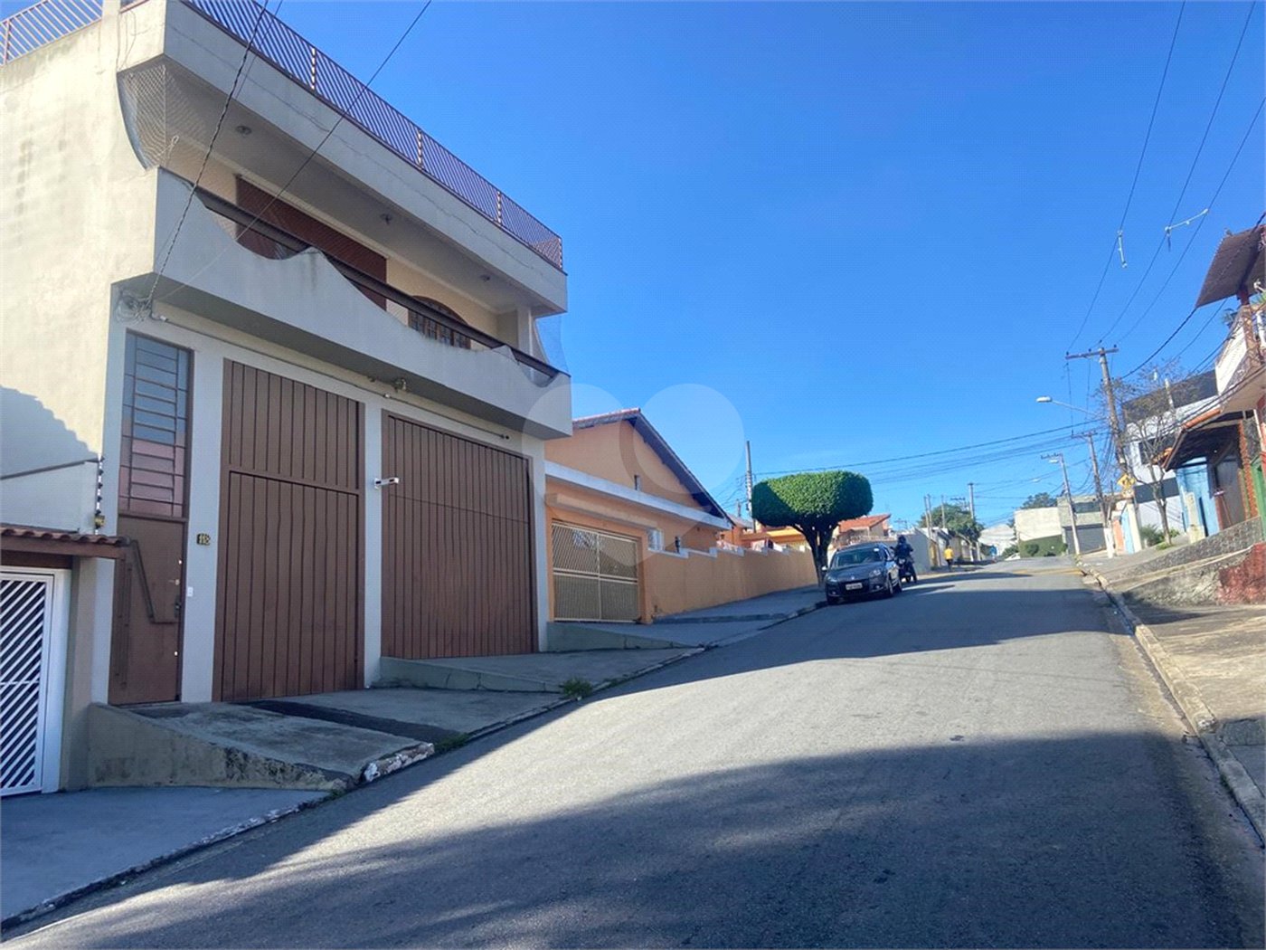 Sobrado à venda com 3 quartos, sendo 1 suíte,  em Jardim Selma Helena, Poá, SP