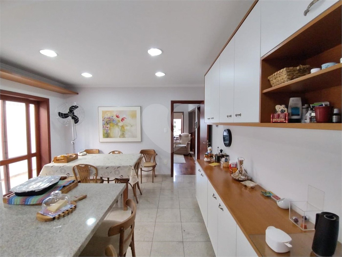 Casa à venda ou para alugar com 3 suítes em Jardim Itália, Itapetininga, SP