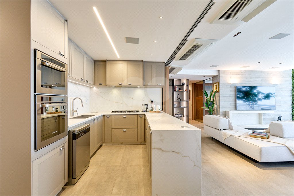 Apartamento à venda com 3 suítes em Brooklin, São Paulo, SP
