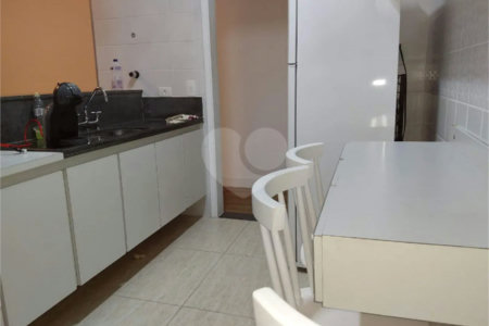 Apartamento à venda com 1 quarto em Liberdade, São Paulo, SP